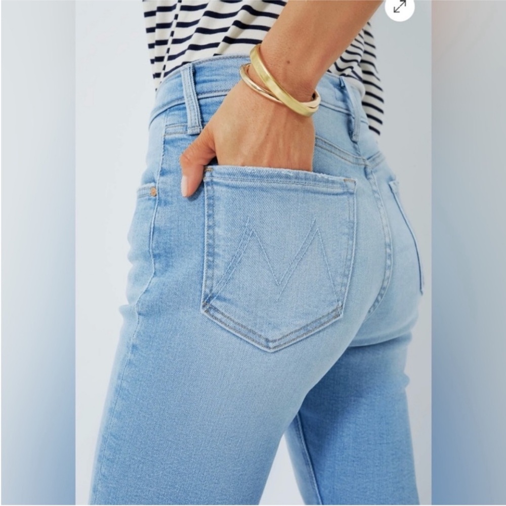Mother Jeans - The Tripper Ankle Jeans in Cat Daddy - Picture 5 of 9